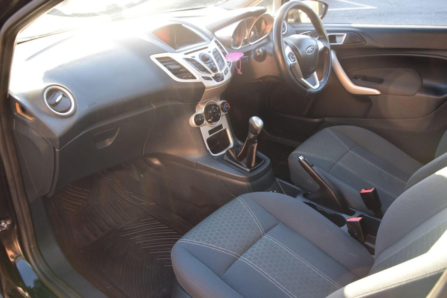 Used Ford Fiesta 2012 for sale - 77154461: Photo 39