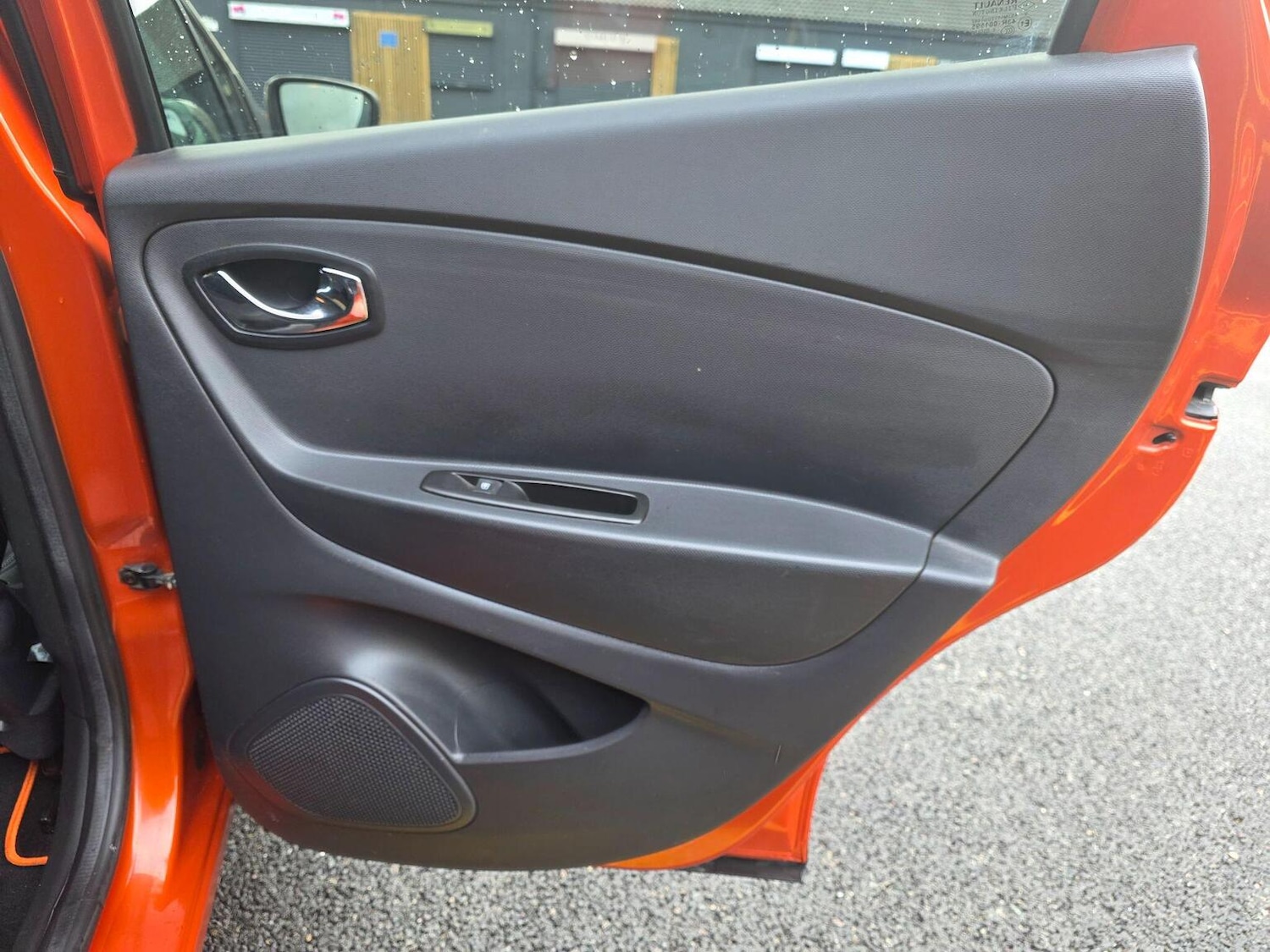 Used Renault Captur 2015 for sale - 77154436: Photo 27