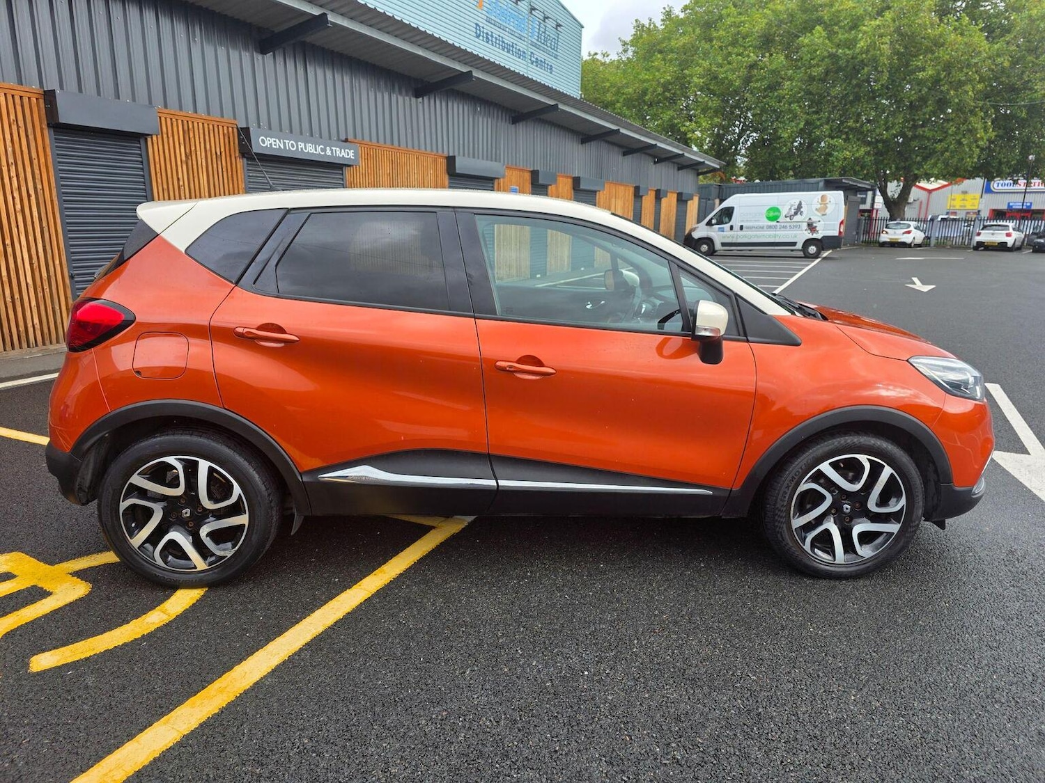 Used Renault Captur 2015 for sale - 77154436: Photo 8