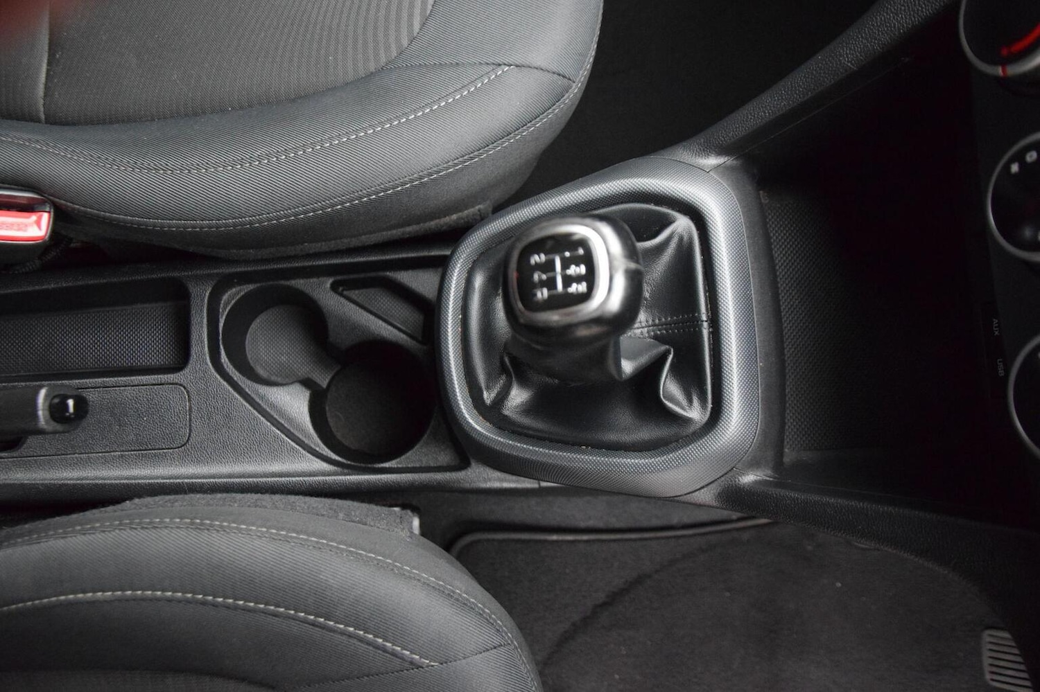 Used Hyundai i10 2018 for sale - 77715053: Photo 11