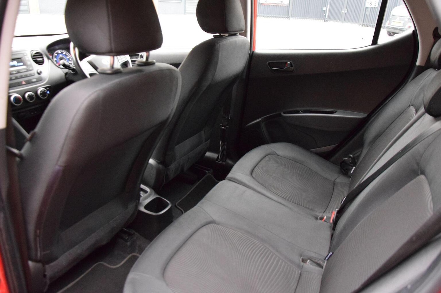 Used Hyundai i10 2018 for sale - 77715053: Photo 17