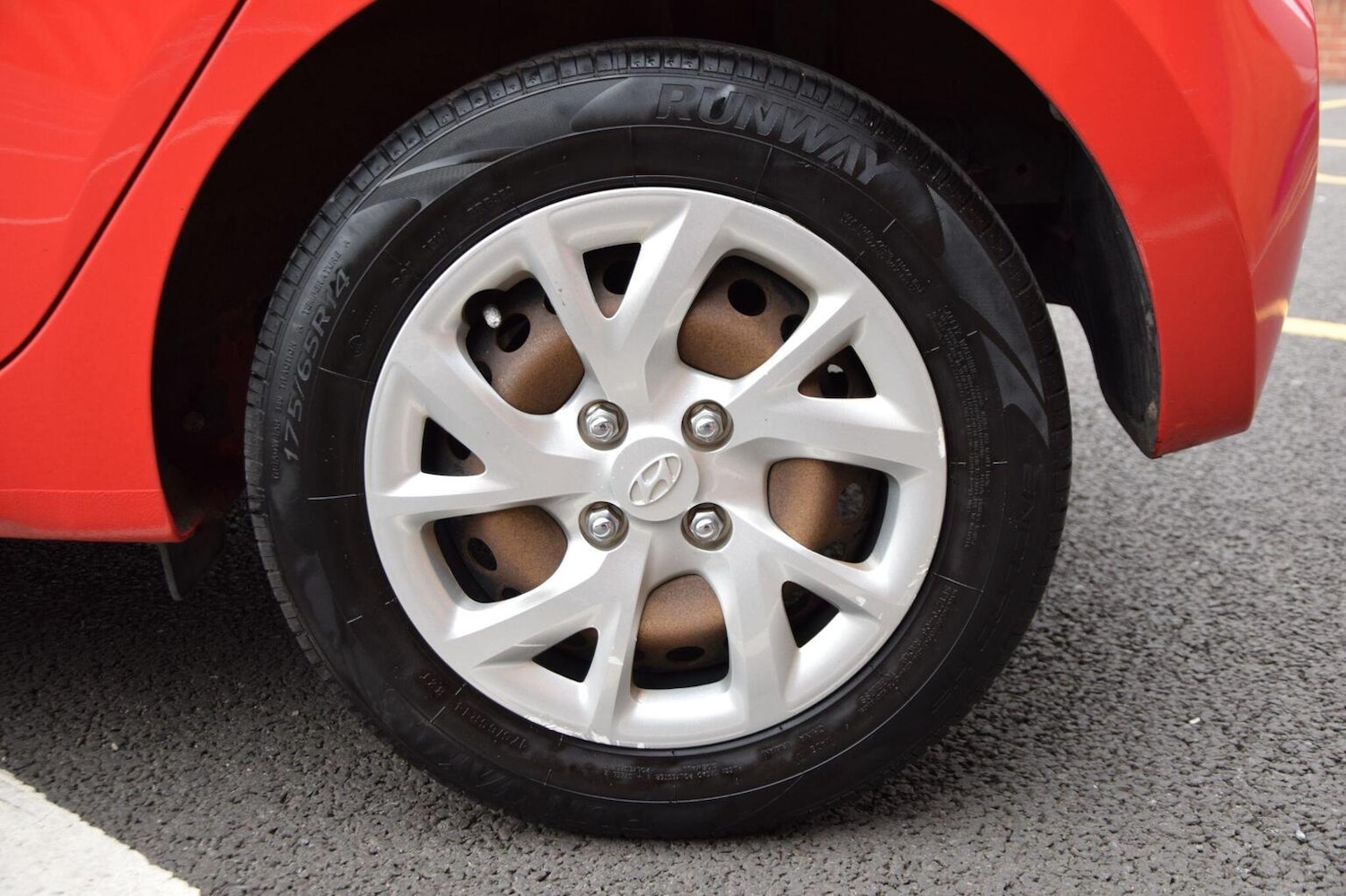 Used Hyundai i10 2018 for sale - 77715053: Photo 33