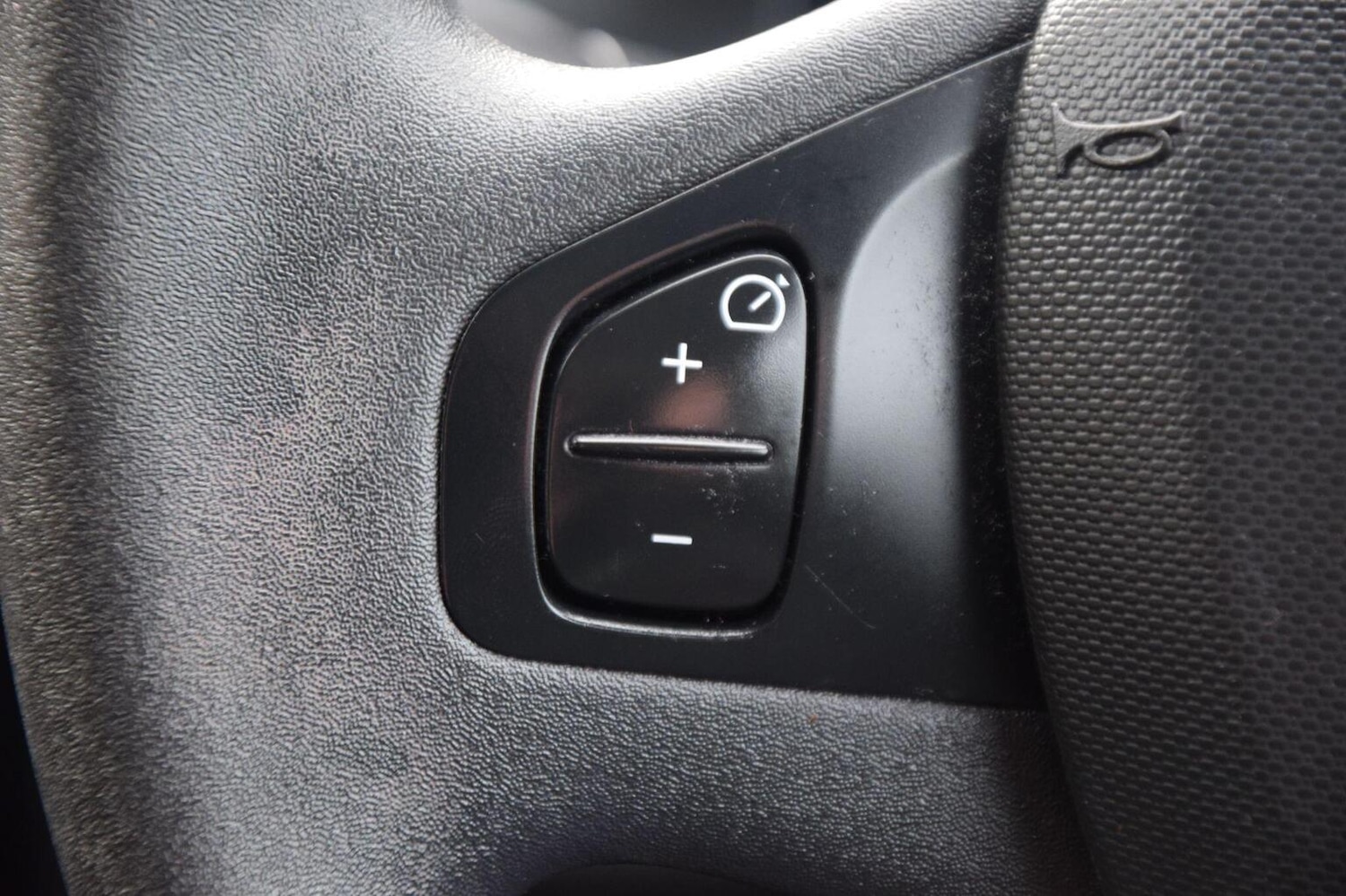 Used Renault Clio 2013 for sale - 77494664: Photo 24