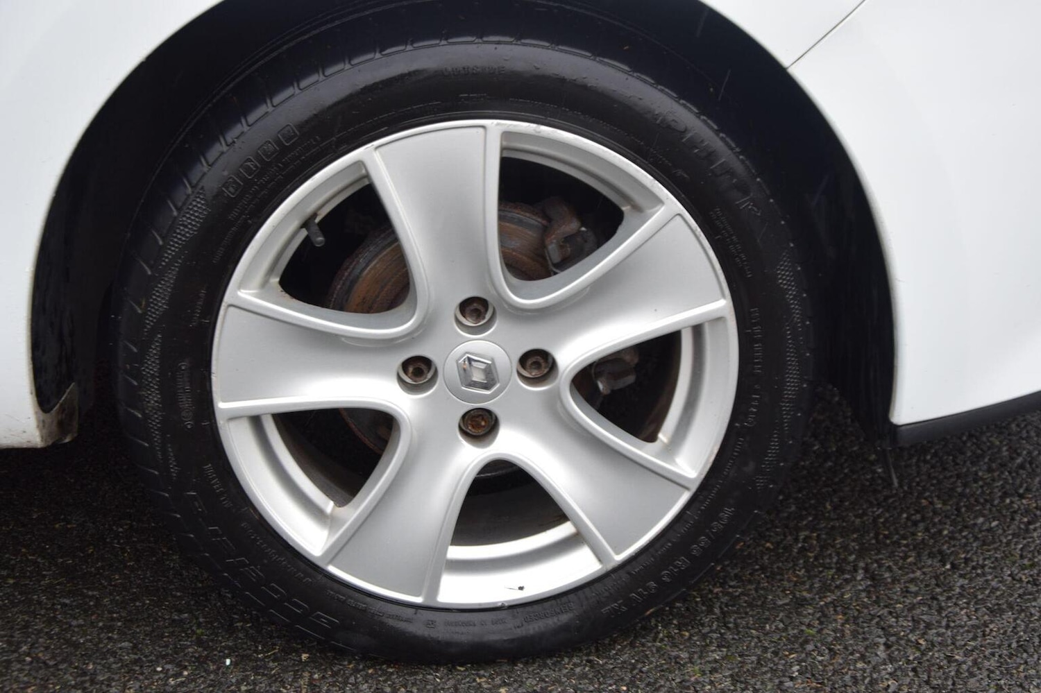 Used Renault Clio 2013 for sale - 77494664: Photo 32