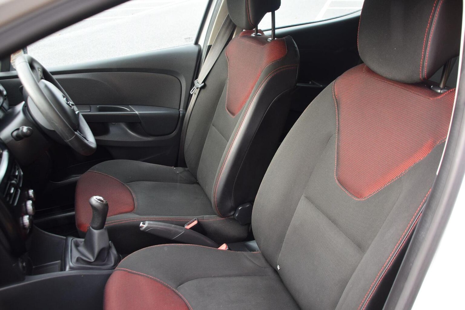 Used Renault Clio 2013 for sale - 77494664: Photo 50