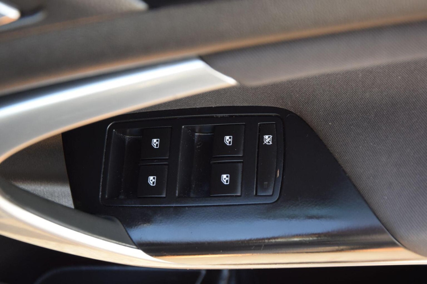 Used Vauxhall Insignia 2016 for sale - 77938091: Photo 21