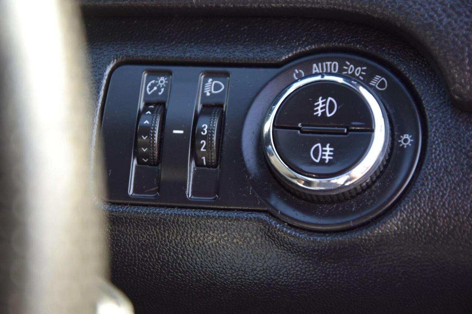 Used Vauxhall Insignia 2016 for sale - 77938091: Photo 24