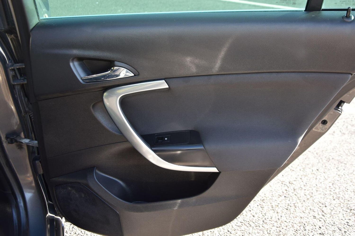 Used Vauxhall Insignia 2016 for sale - 77938091: Photo 31