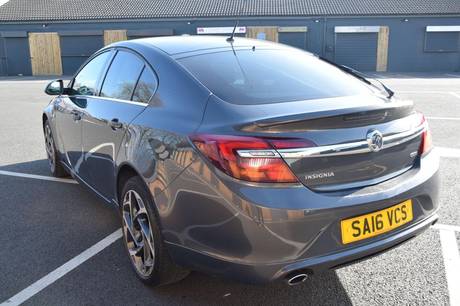 Used Vauxhall Insignia 2016 for sale - 77938091: Photo 4