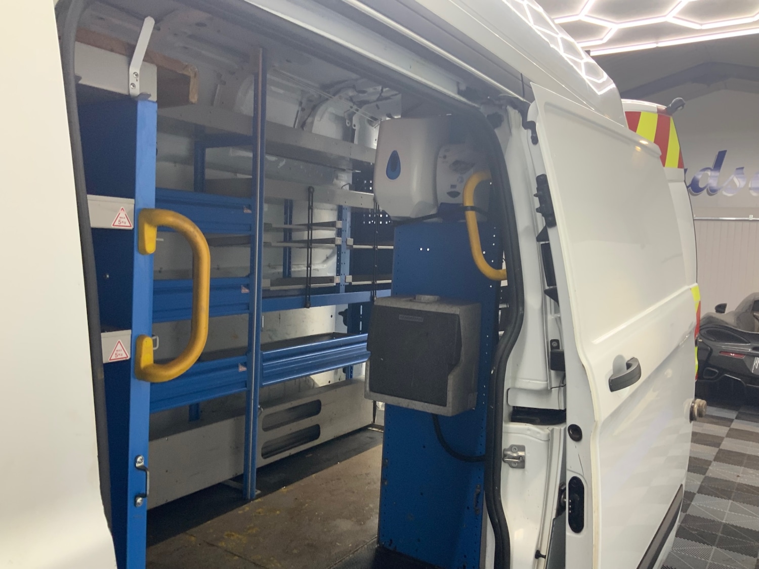 Used Ford Transit Custom 2018 for sale - 77728908: Photo 11