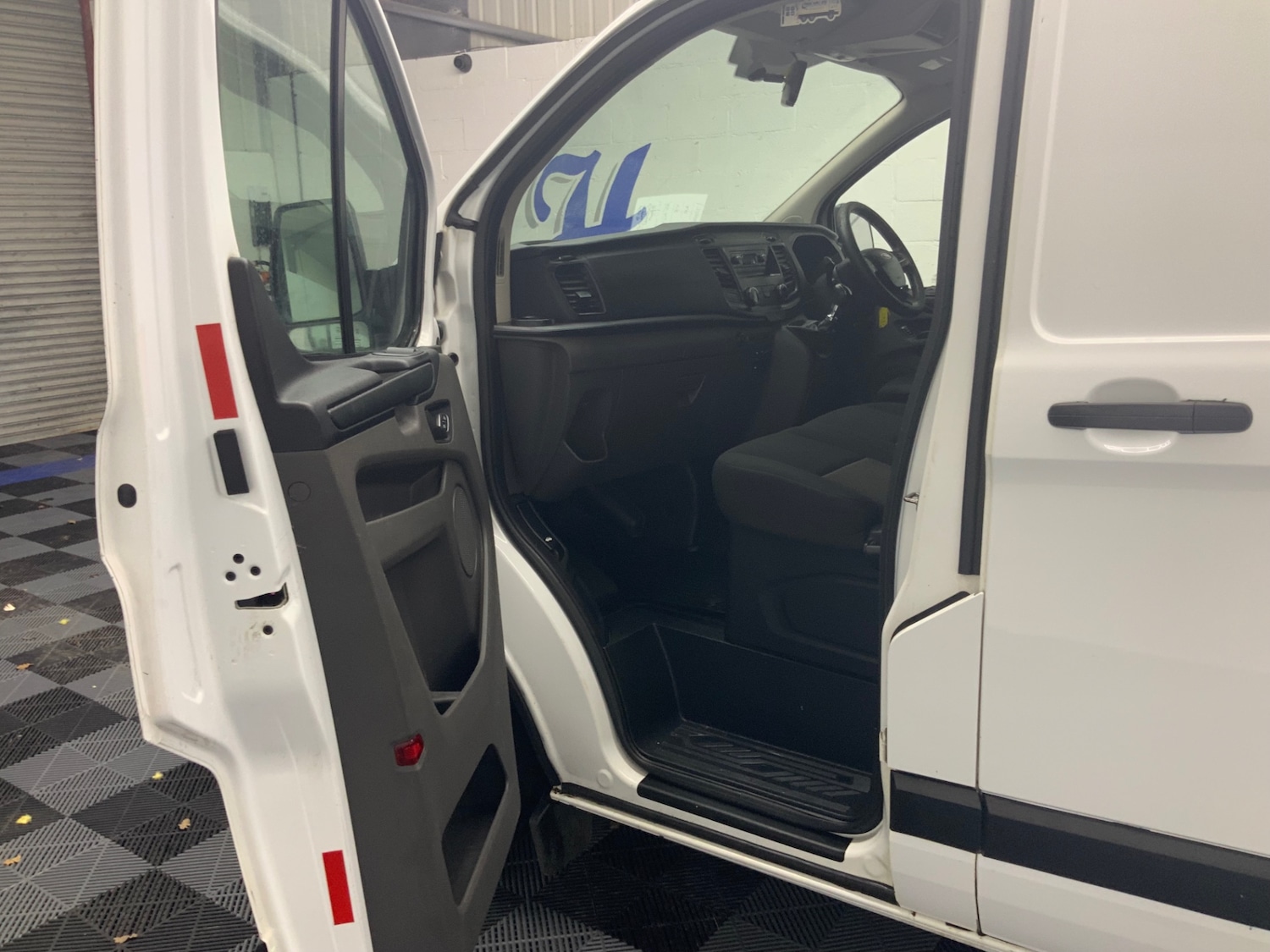 Used Ford Transit Custom 2018 for sale - 77728908: Photo 15