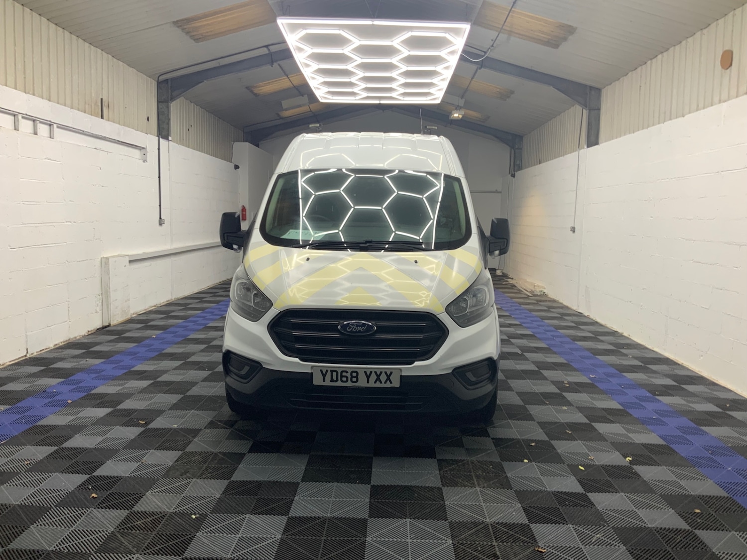 Used Ford Transit Custom 2018 for sale - 77728908: Photo 2