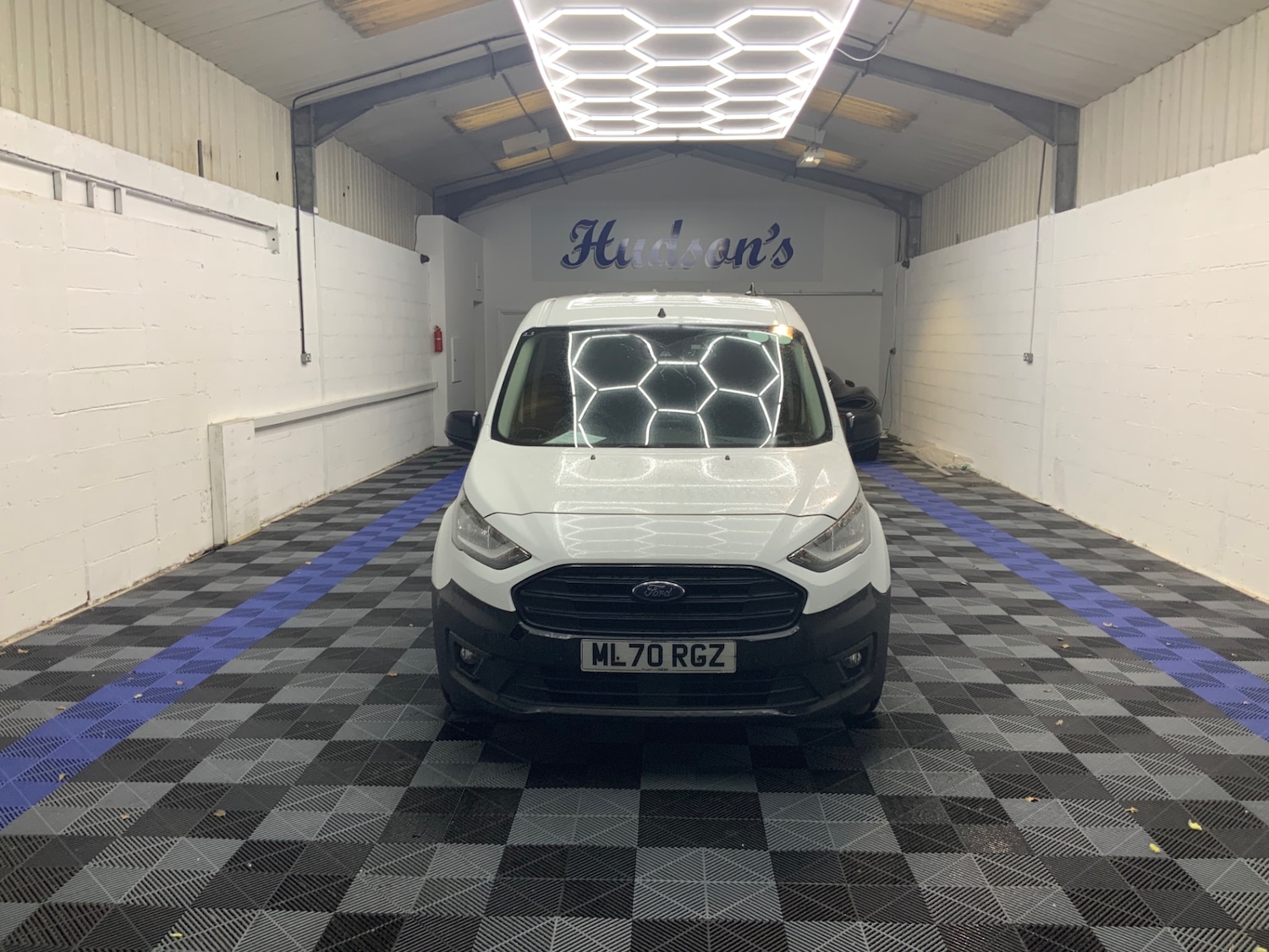 Used Ford Transit Connect 2020 for sale - 77687967: Photo 2