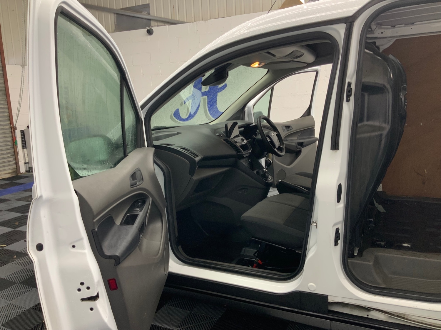 Used Ford Transit Connect 2020 for sale - 77349716: Photo 14