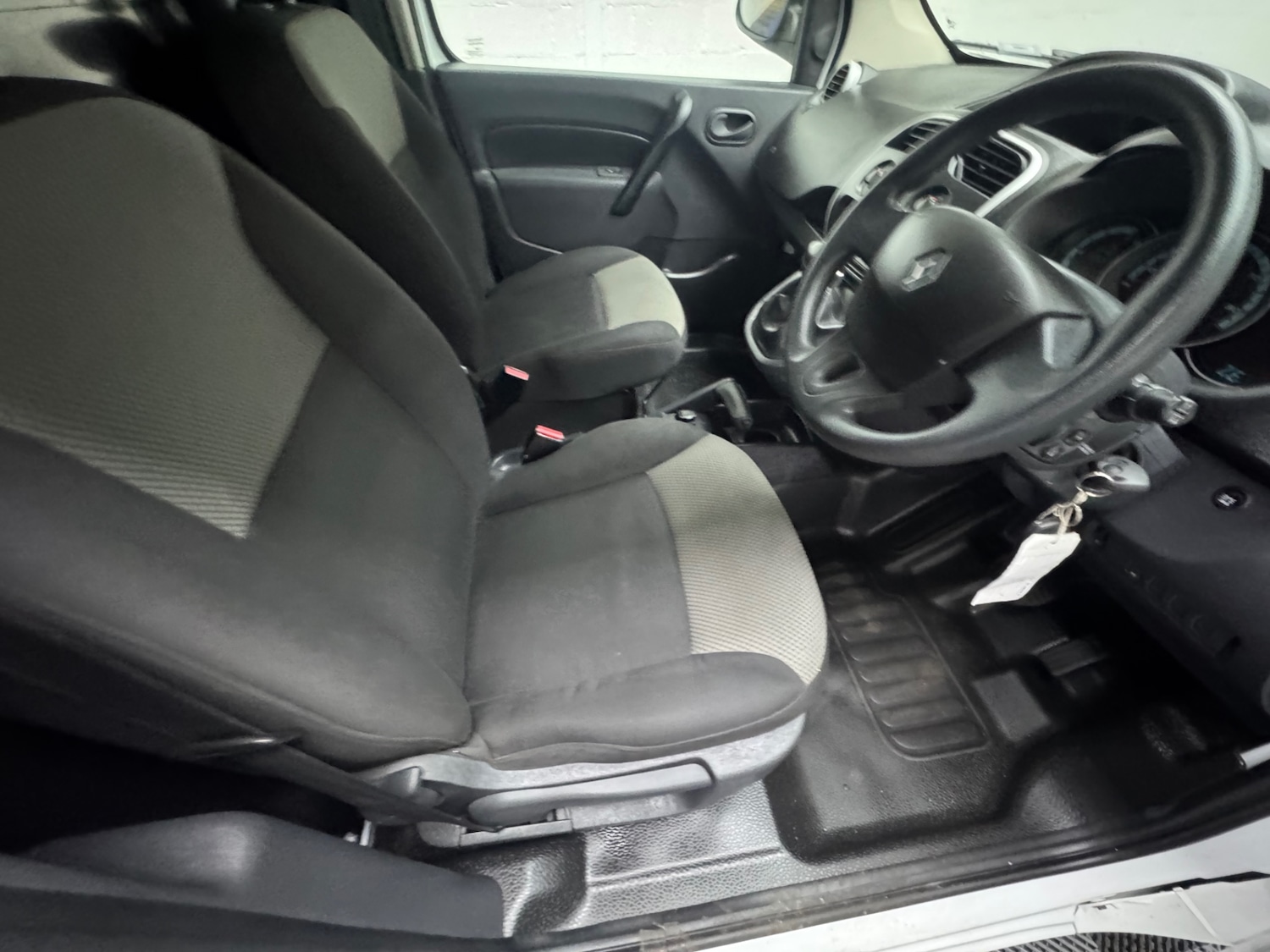 Used Renault Kangoo 2021 for sale - 76461523: Photo 12