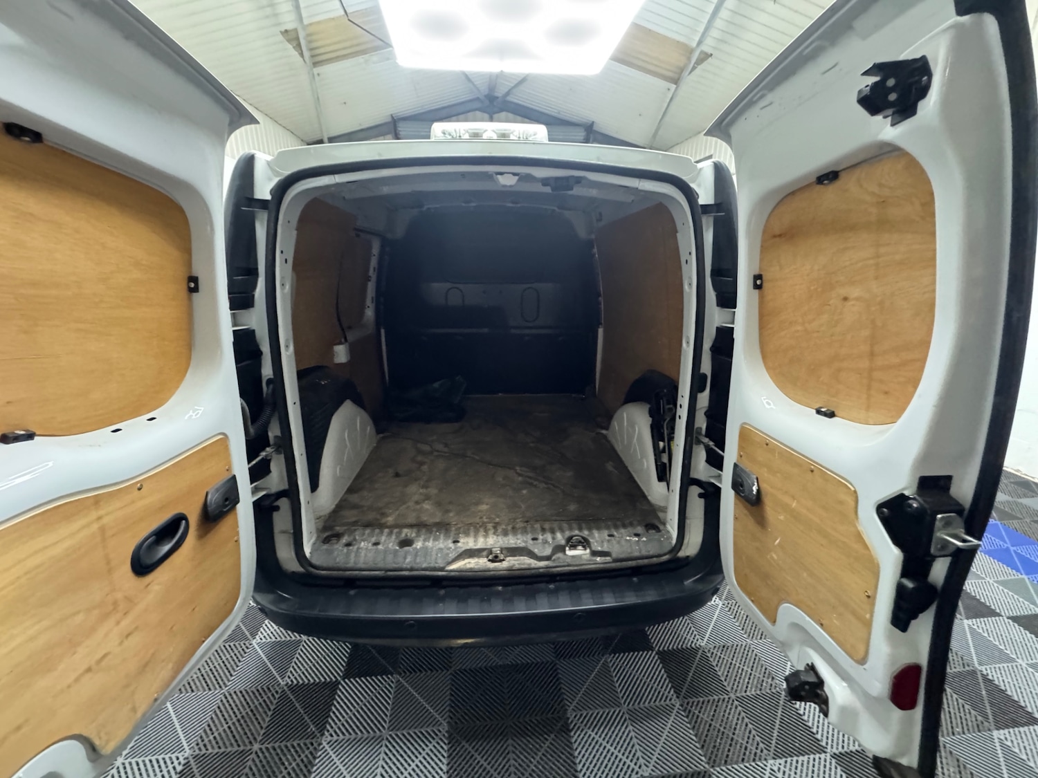 Used Renault Kangoo 2021 for sale - 76461523: Photo 17