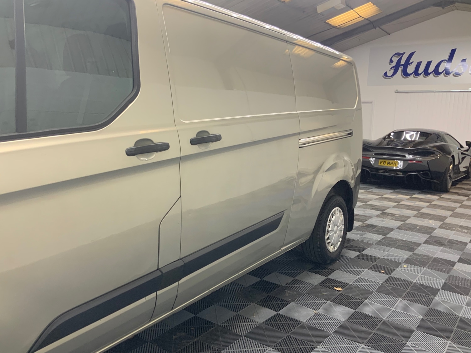 Used Ford Transit Custom 2013 for sale - 77963221: Photo 4