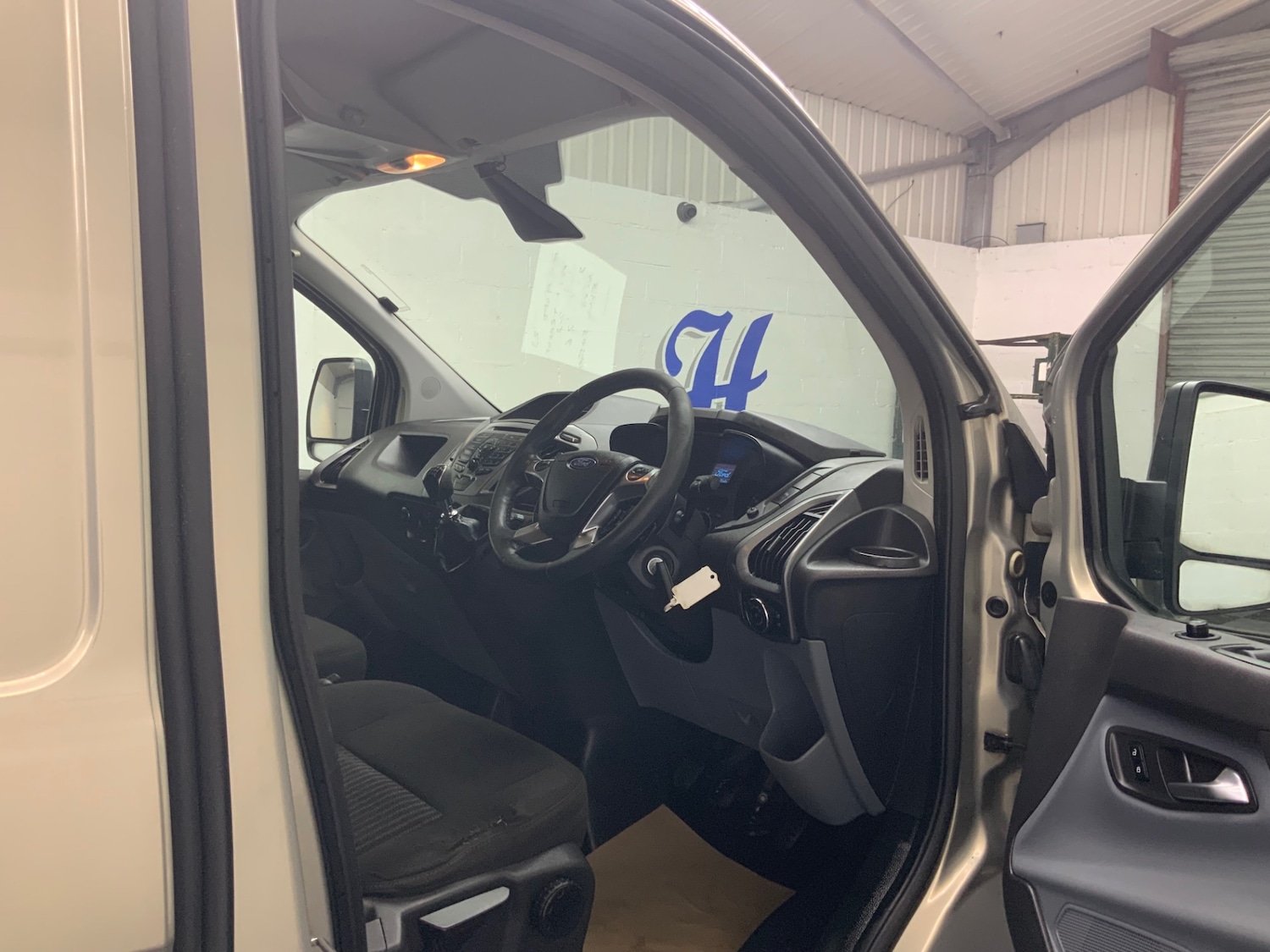 Used Ford Transit Custom 2013 for sale - 77963221: Photo 9