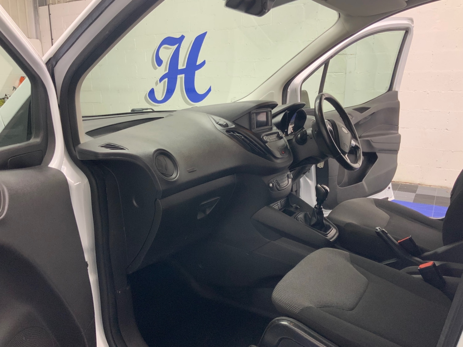 Used Ford Transit Courier 2020 for sale - 77349749: Photo 13