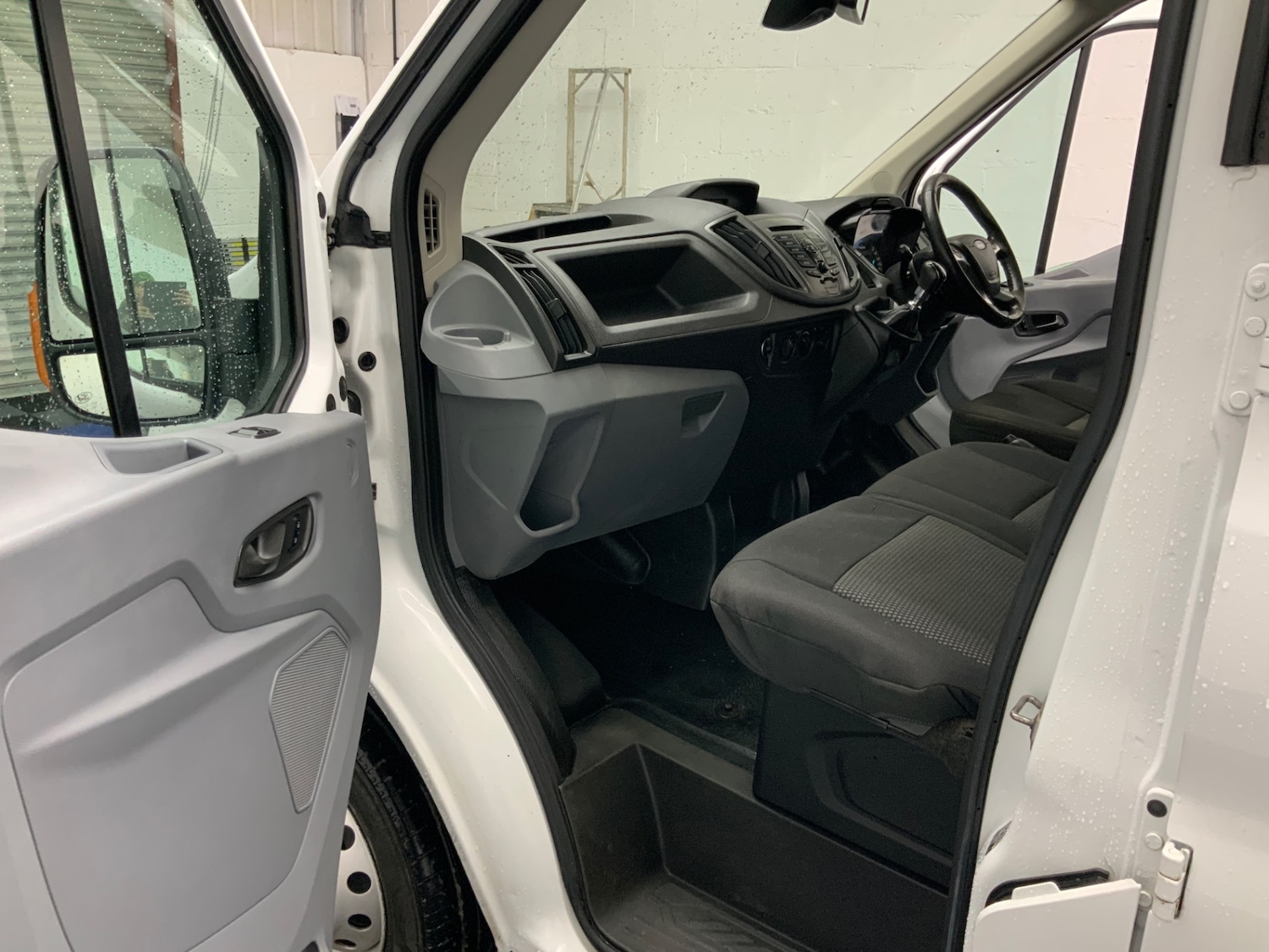 Used Ford Transit 2017 for sale - 77124044: Photo 20