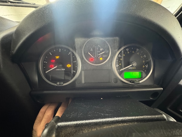 Used Land Rover Defender 2008 for sale - 76331130: Photo 19