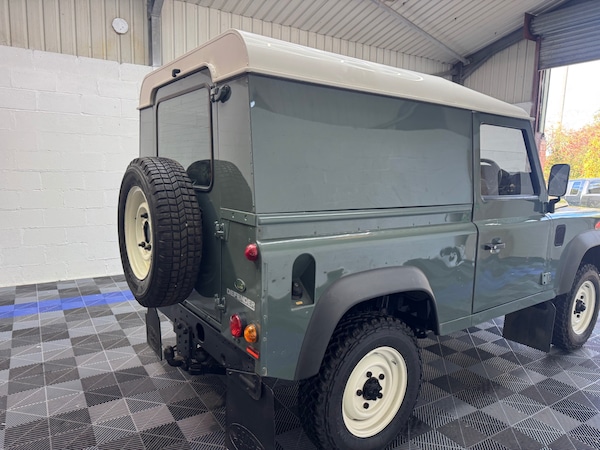 Used Land Rover Defender 2008 for sale - 76331130: Photo 3