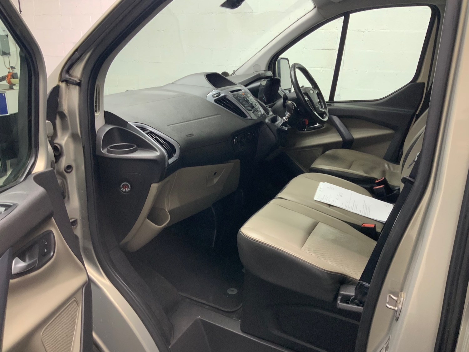 Used Ford Tourneo Custom 2016 for sale - 77001500: Photo 11