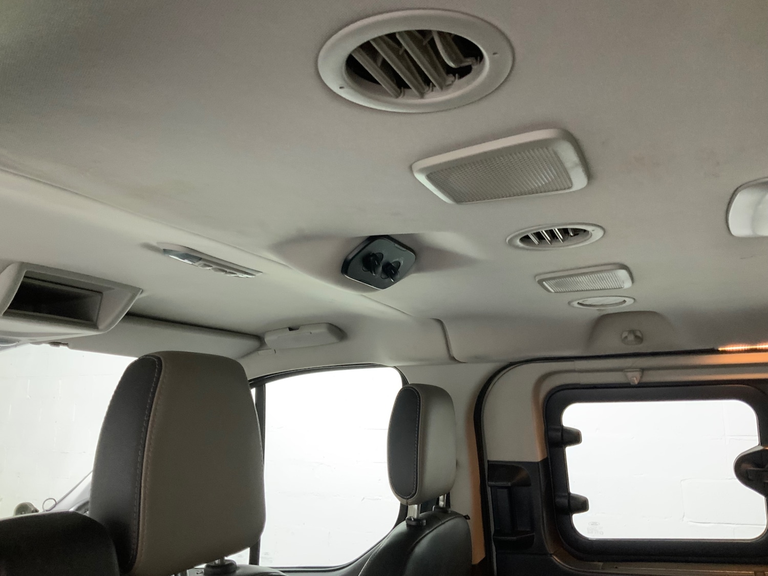 Used Ford Tourneo Custom 2016 for sale - 77001500: Photo 14