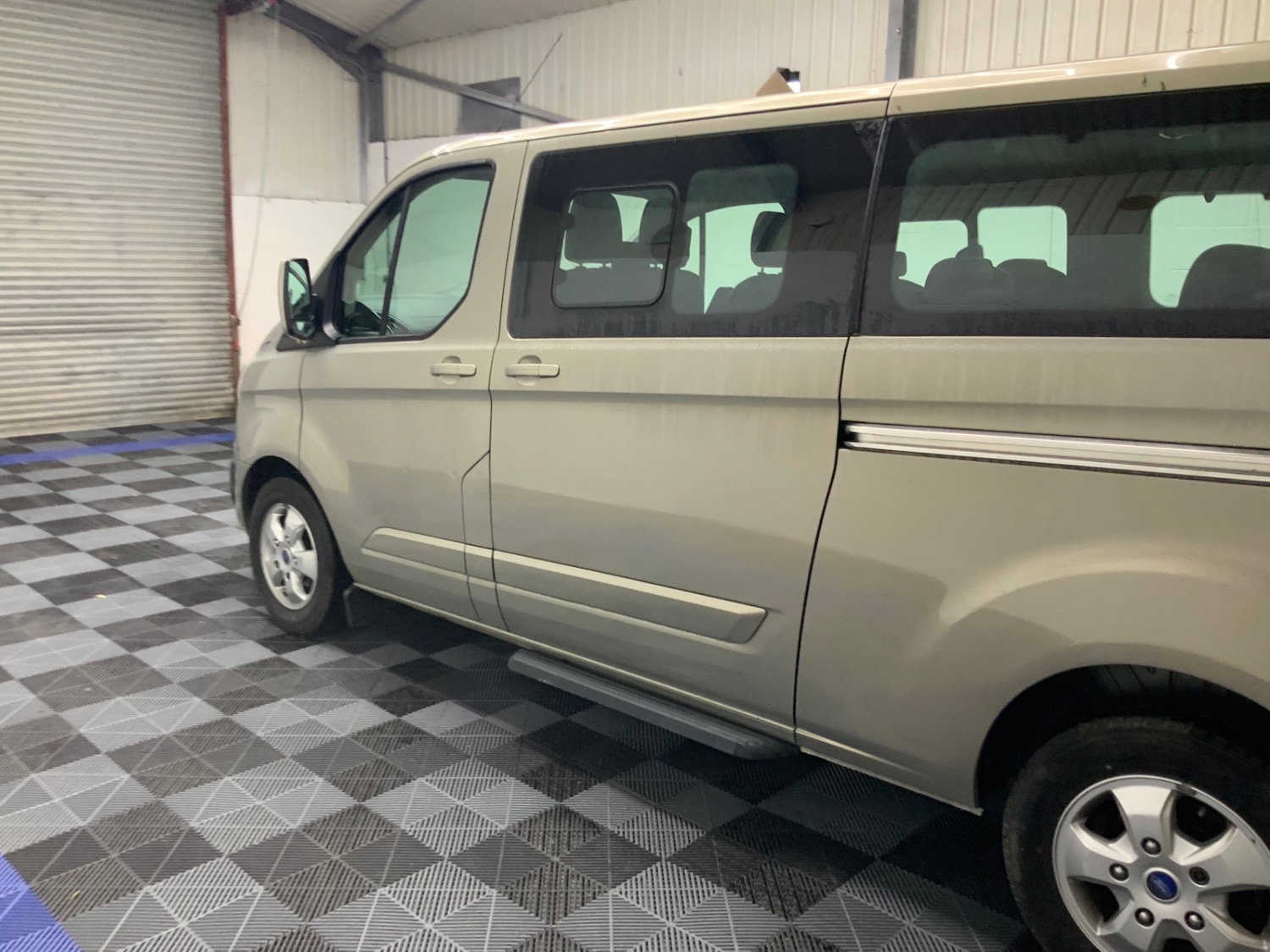Used Ford Tourneo Custom 2016 for sale - 77001500: Photo 8