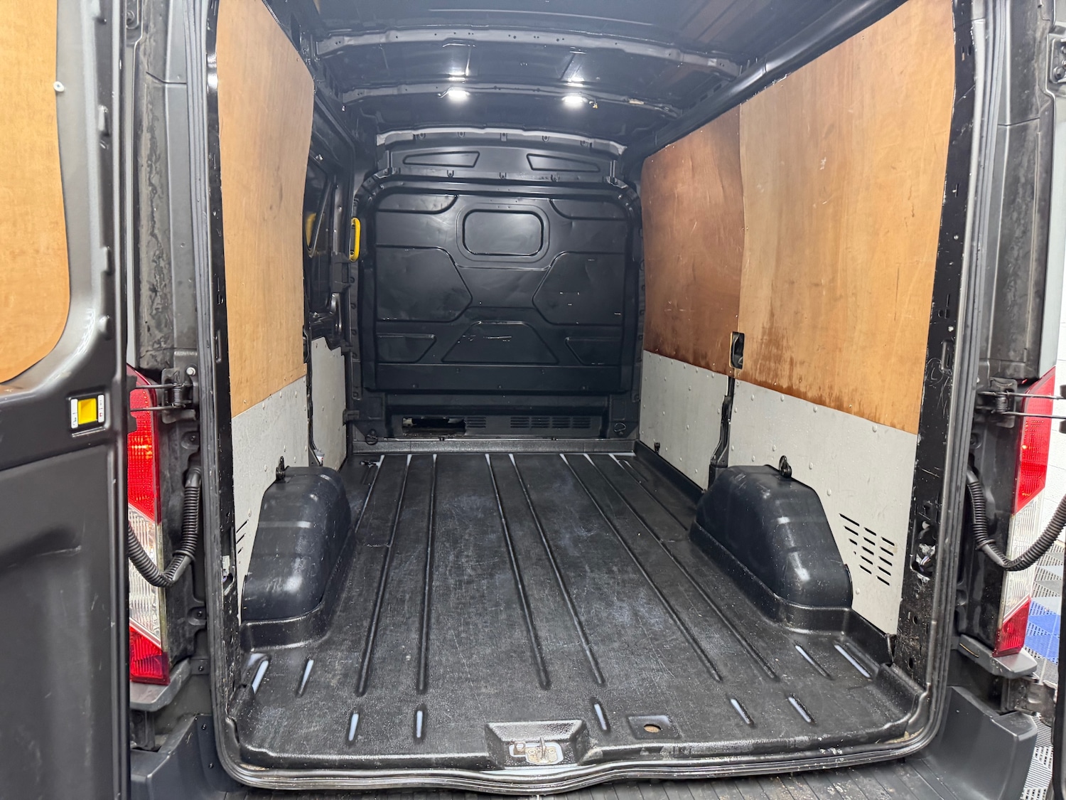 Used Ford Transit 2019 for sale - 78067407: Photo 41