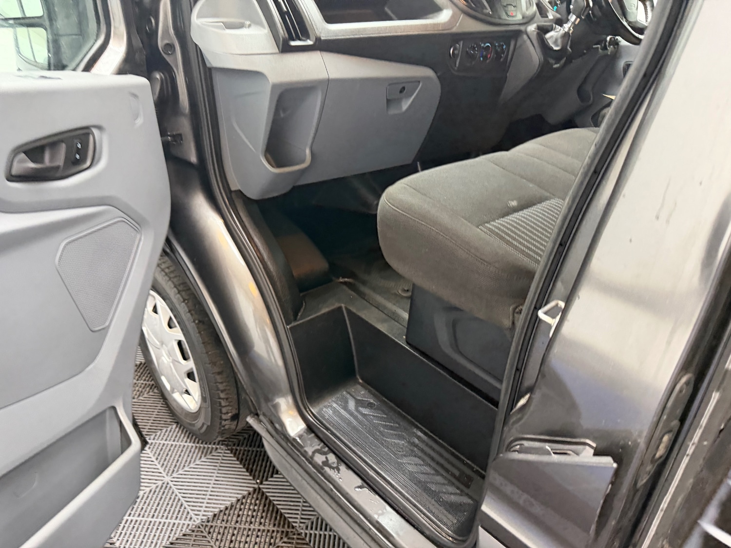 Used Ford Transit 2019 for sale - 78067407: Photo 49