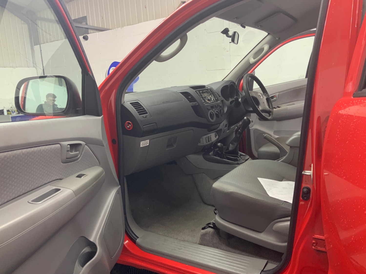 Used Toyota Hilux 2011 for sale - 77433905: Photo 14