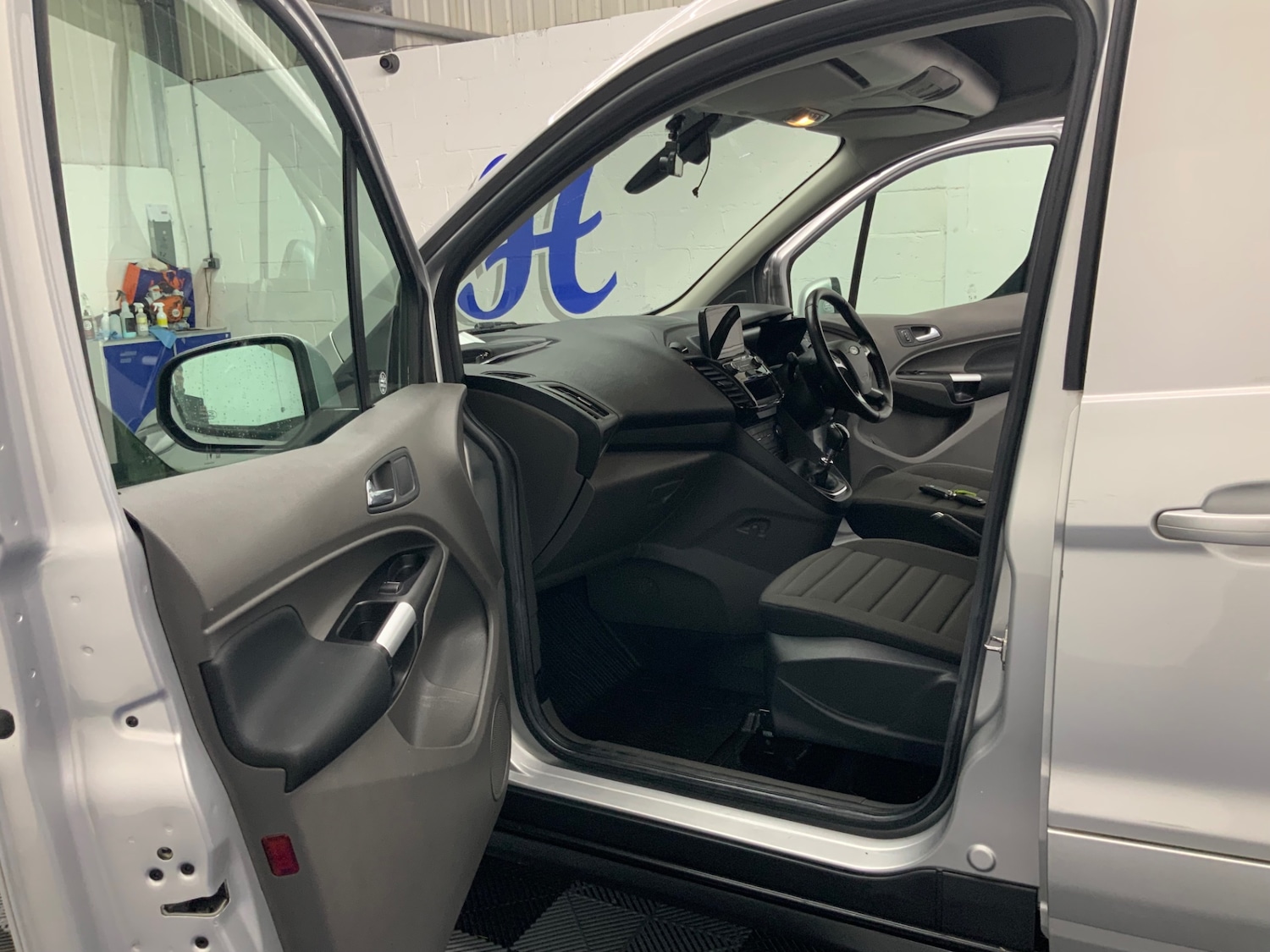 Used Ford Transit Connect 2020 for sale - 77301515: Photo 12