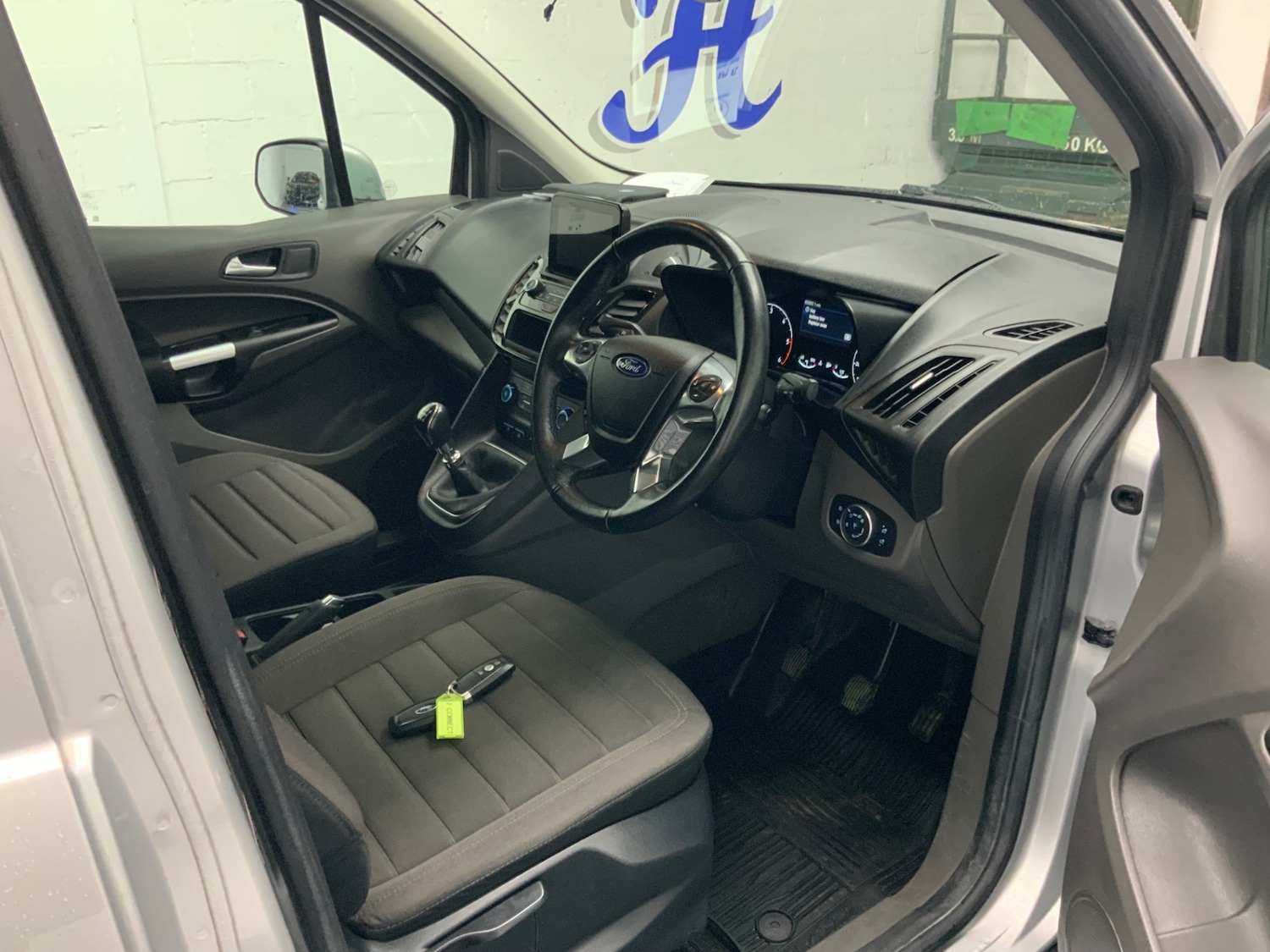 Used Ford Transit Connect 2020 for sale - 77301515: Photo 7