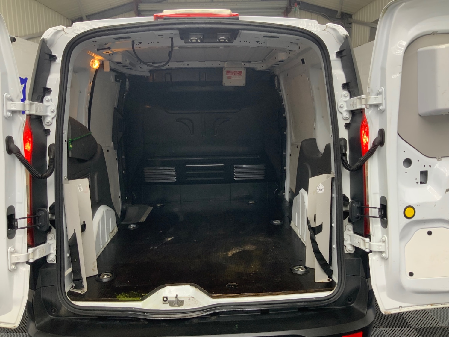 Used Ford Transit Connect 2018 for sale - 77224896: Photo 14