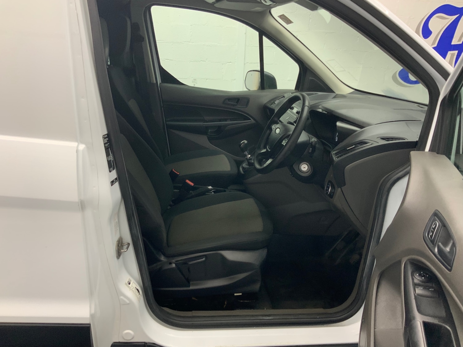 Used Ford Transit Connect 2018 for sale - 77224896: Photo 15