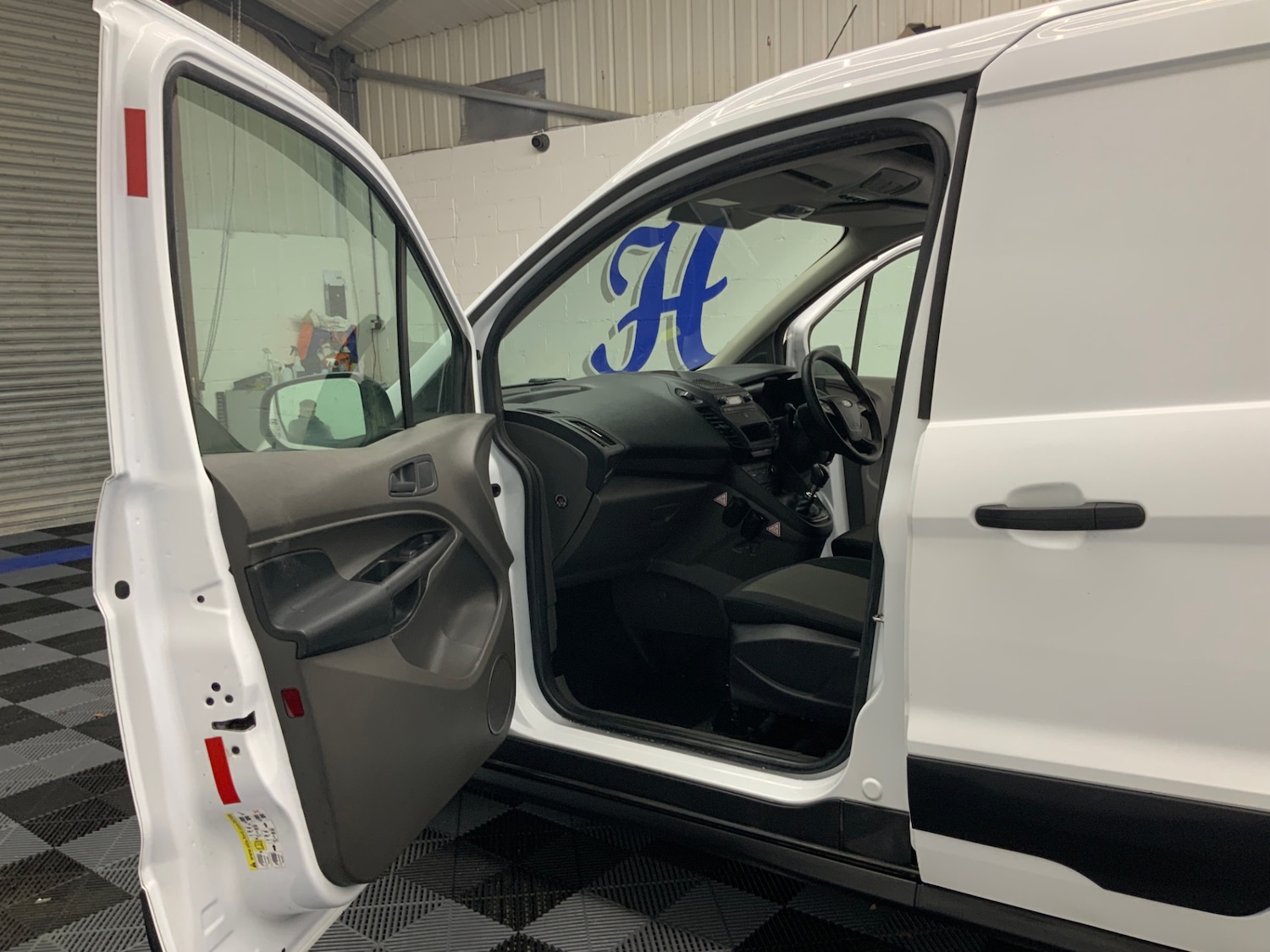 Used Ford Transit Connect 2018 for sale - 77224896: Photo 22
