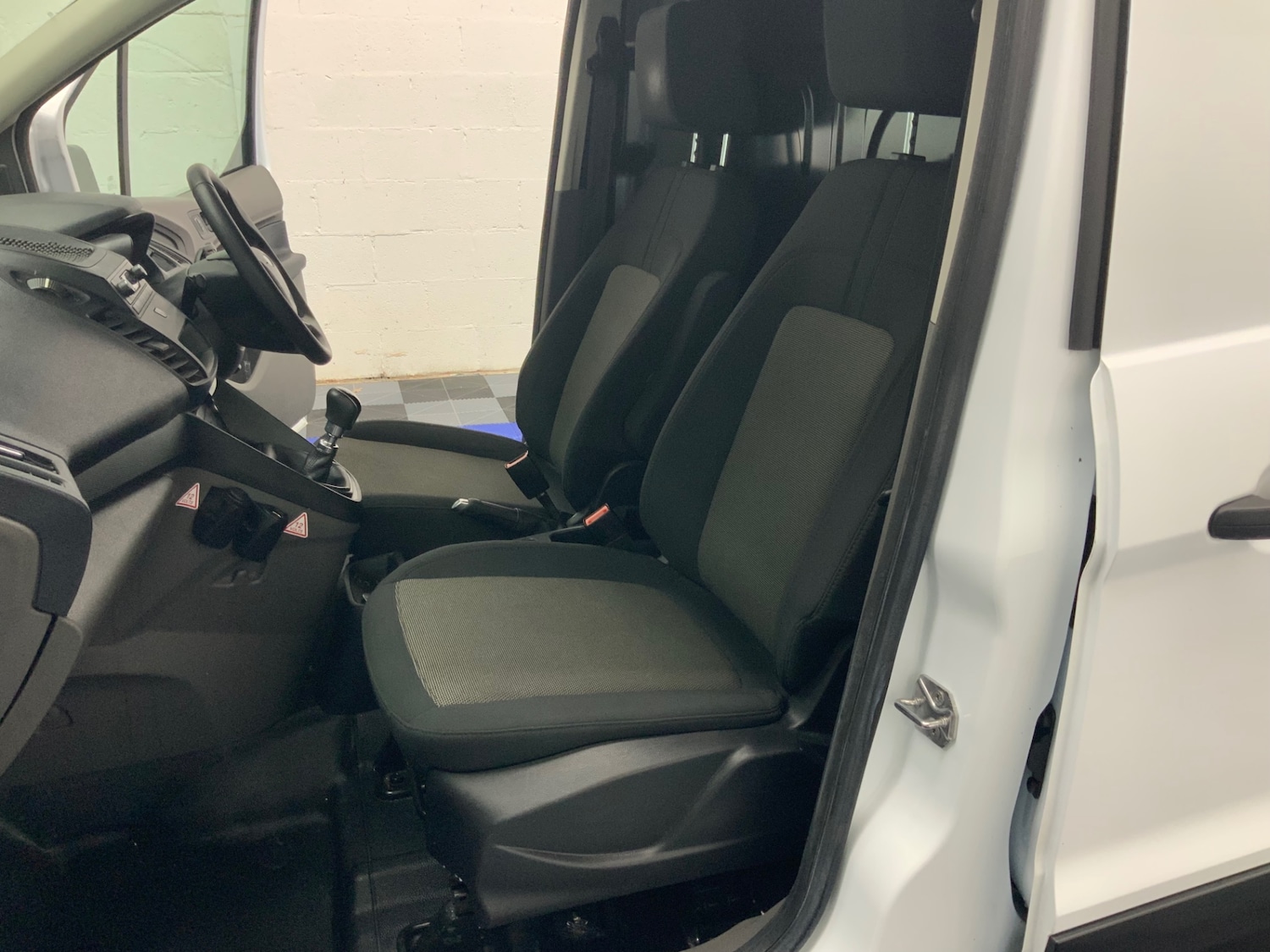 Used Ford Transit Connect 2018 for sale - 77224896: Photo 24