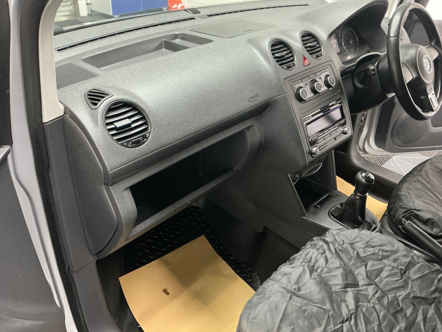 Used Volkswagen Caddy Maxi 2014 for sale - 77819337: Photo 14