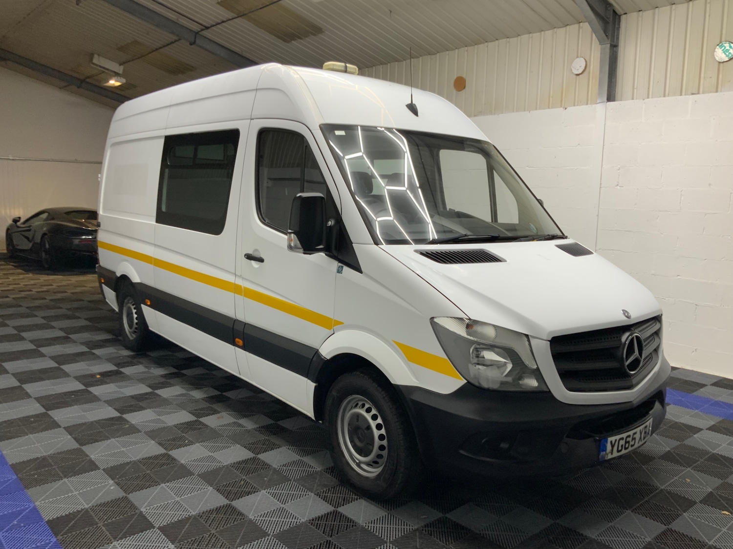 Used Mercedes-Benz Sprinter 2015 for sale - 77024365: Photo 2