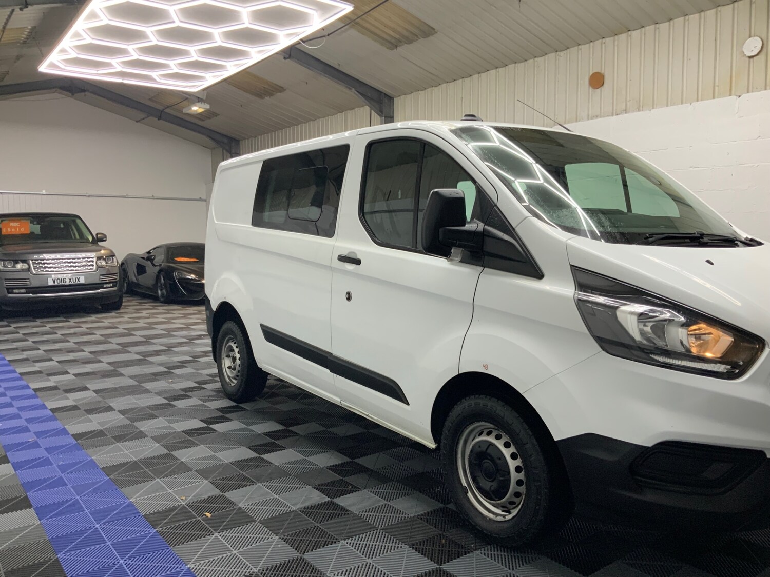 Used Ford Transit Custom 2020 for sale - 77208624: Photo 13