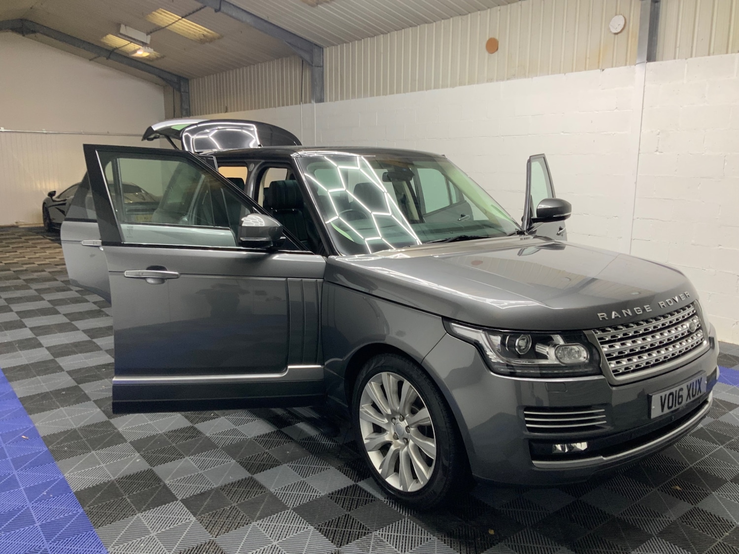 Used Land Rover Range Rover 2016 for sale - 77003414: Photo 10