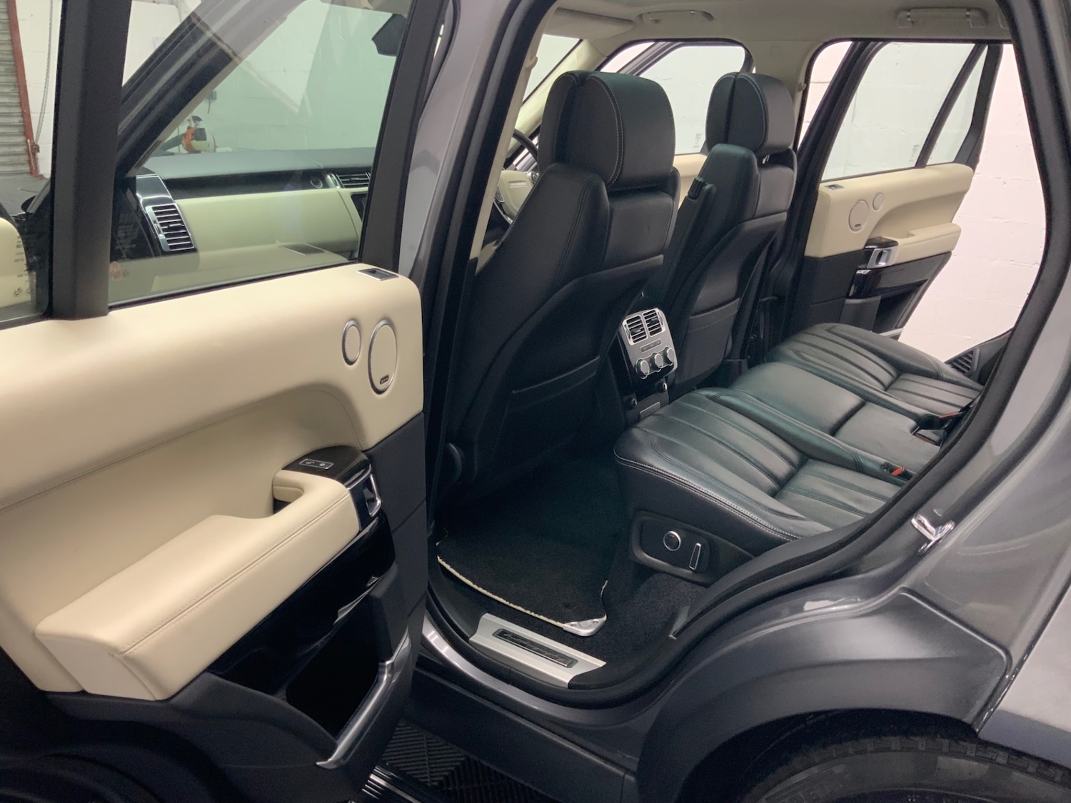 Used Land Rover Range Rover 2016 for sale - 77003414: Photo 17