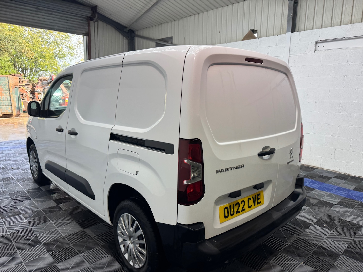 Used Peugeot Partner 2022 for sale - 76379059: Photo 6