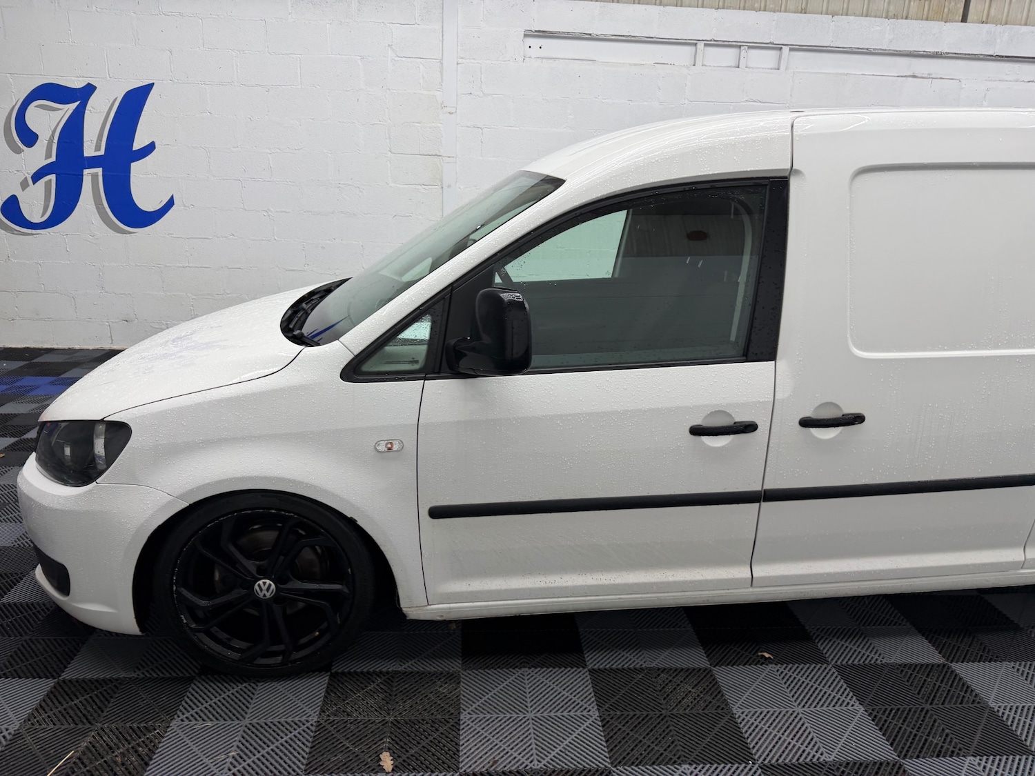 Used Volkswagen Caddy Maxi 2015 for sale - 77475496: Photo 11