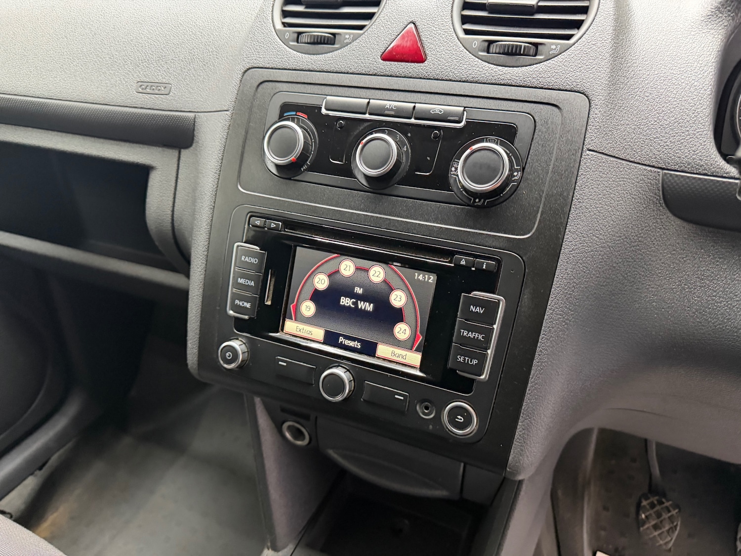 Used Volkswagen Caddy Maxi 2015 for sale - 77475496: Photo 16