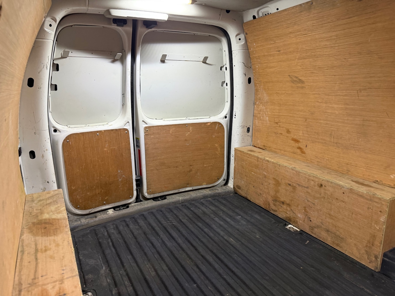 Used Volkswagen Caddy Maxi 2015 for sale - 77475496: Photo 21