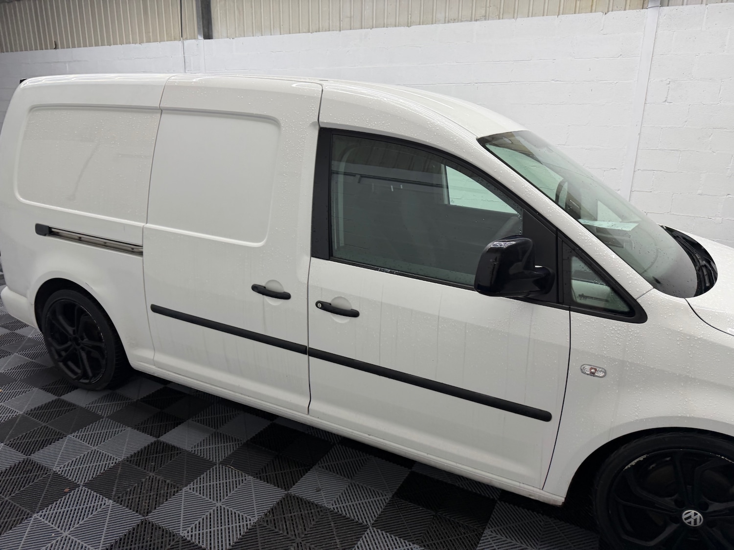 Used Volkswagen Caddy Maxi 2015 for sale - 77475496: Photo 3