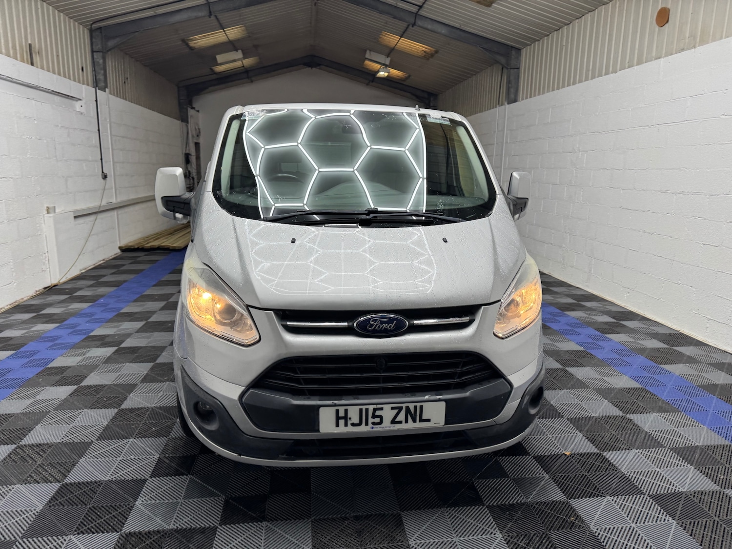 Used Ford Tourneo Custom 2015 for sale - 76921551: Photo 12