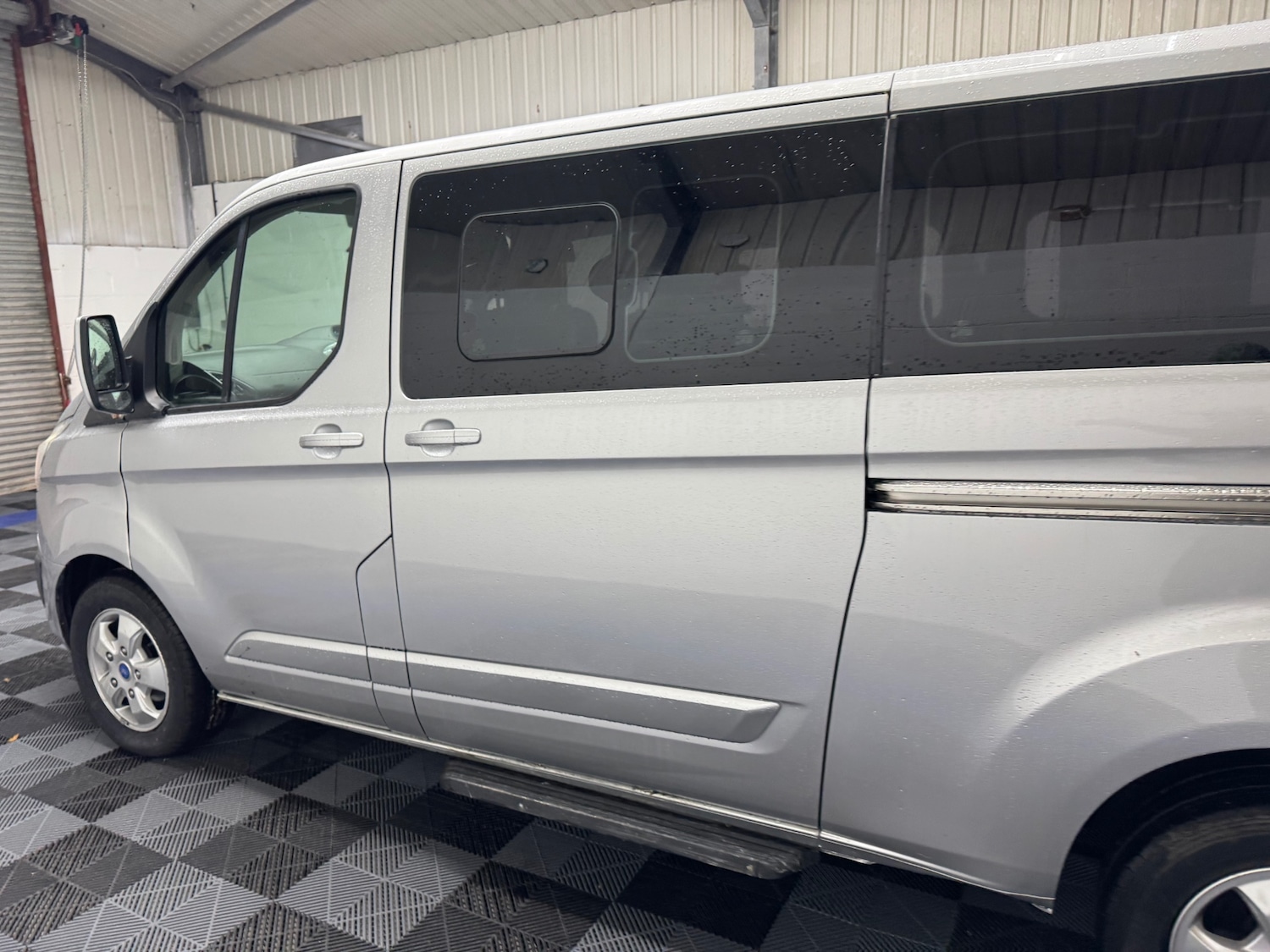 Used Ford Tourneo Custom 2015 for sale - 76921551: Photo 8